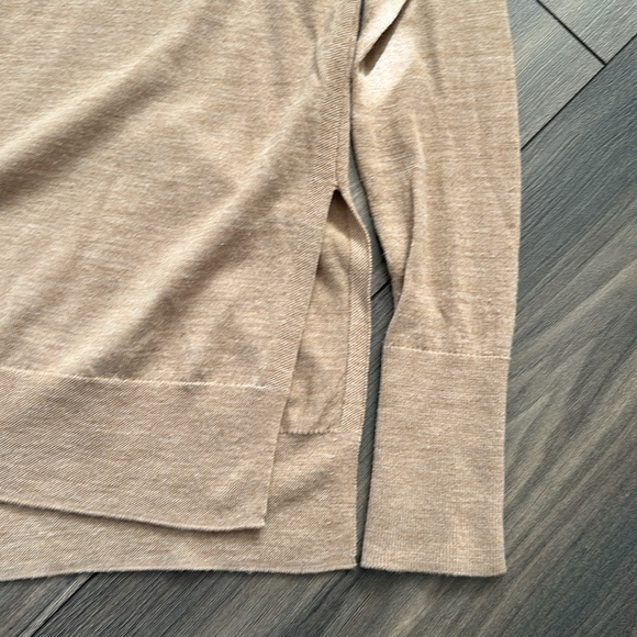 Babaton thin wool-blend turtleneck sweater - Picture 4 of 4